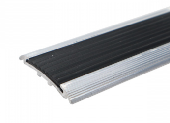 Стык 40 мм. 0,9 алюм. с резиновой вставкой (черная)