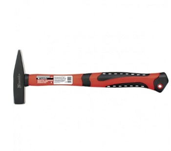 Молоток 500 гр слесарный фиберглассовая обрезин. рукоятка Matrix 10330