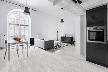 Ламинат Strong Дуб Коста *34 (1380*190*8) (8шт-2,098м2) с фаской