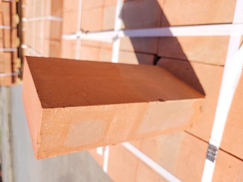 Кирпич рядовой Сальский 1НФ М-150 полнотелый сплошной F35 (416шт)